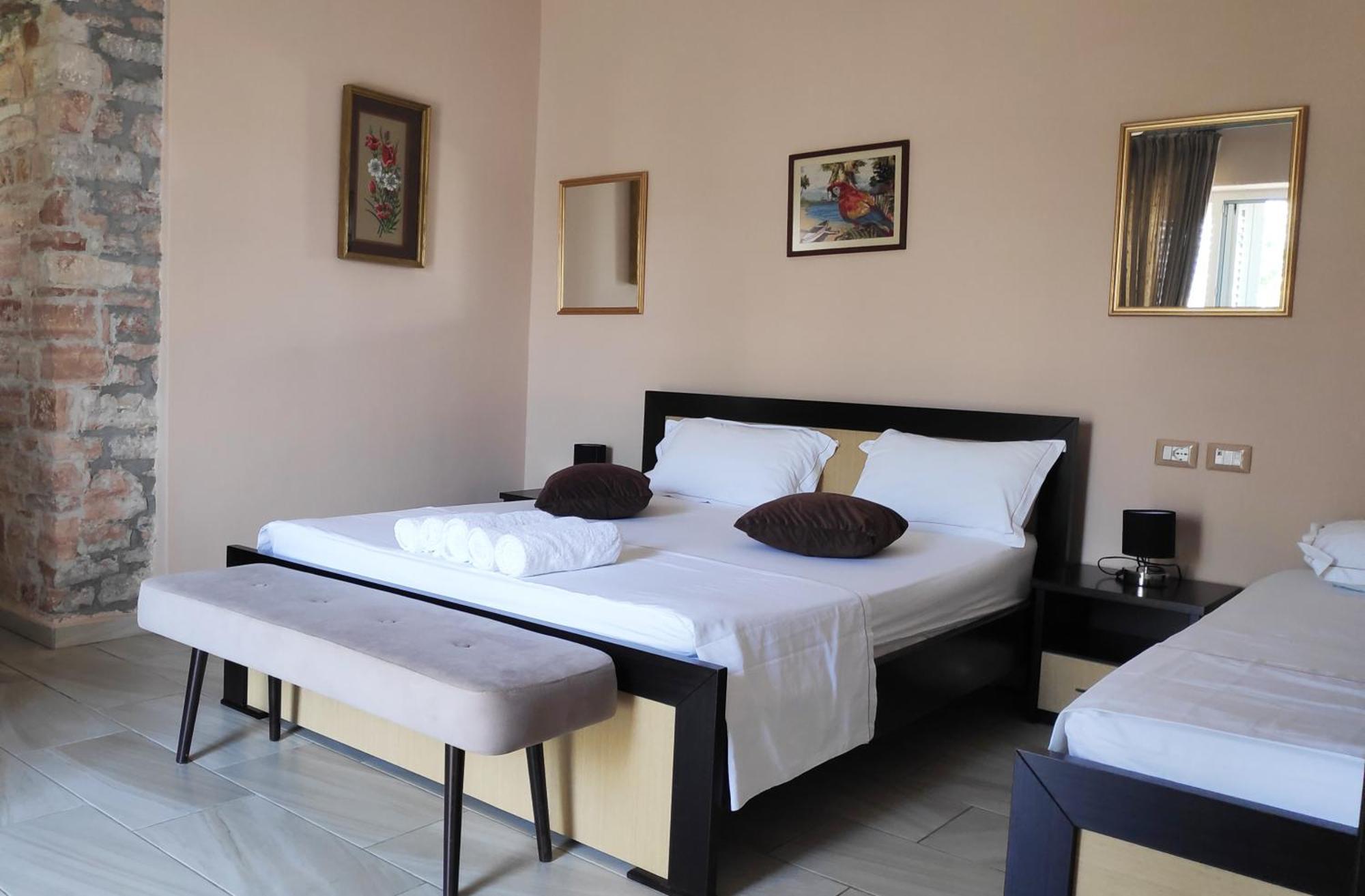 Aparthotel Paja Ksamil Buitenkant foto